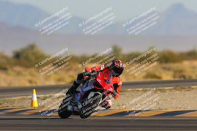 media/Dec-09-2023-SoCal Trackdays (Sat) [[76a8ac2686]]/Turn 15 Set 1 (230pm)/